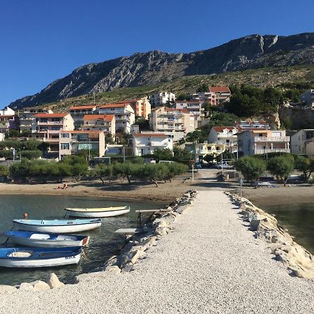 Apartment Duce Omis Bagian luar foto