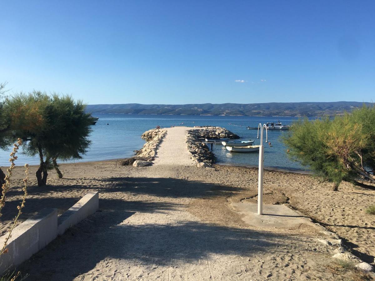 Apartment Duce Omis Bagian luar foto