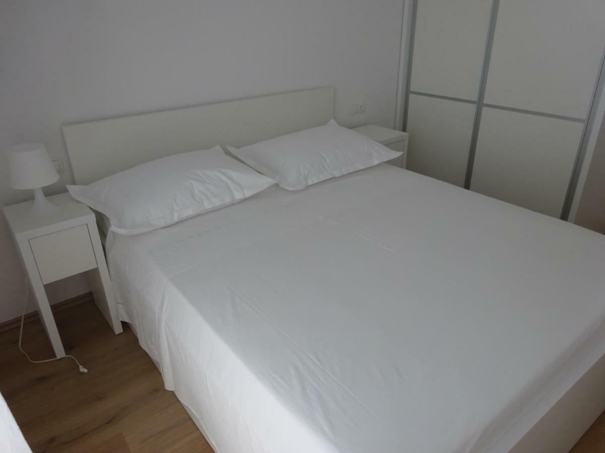 Apartment Duce Omis Bagian luar foto