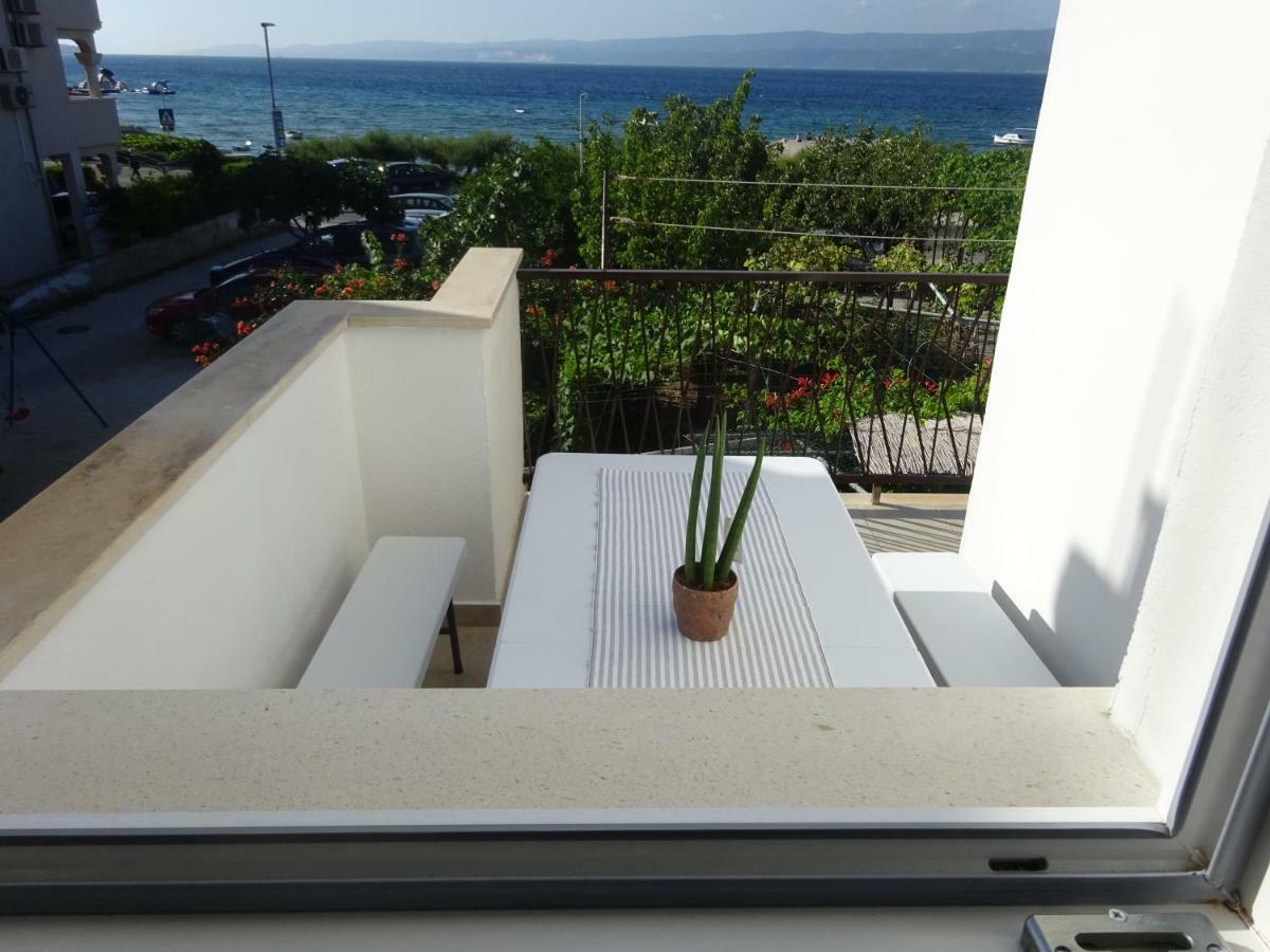 Apartment Duce Omis Bagian luar foto